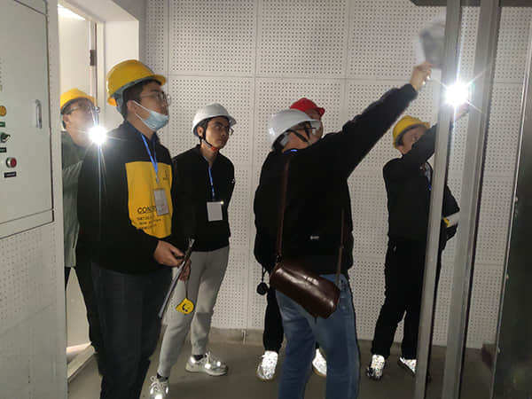 項(xiàng)目管理班組現(xiàn)場技術(shù)交底